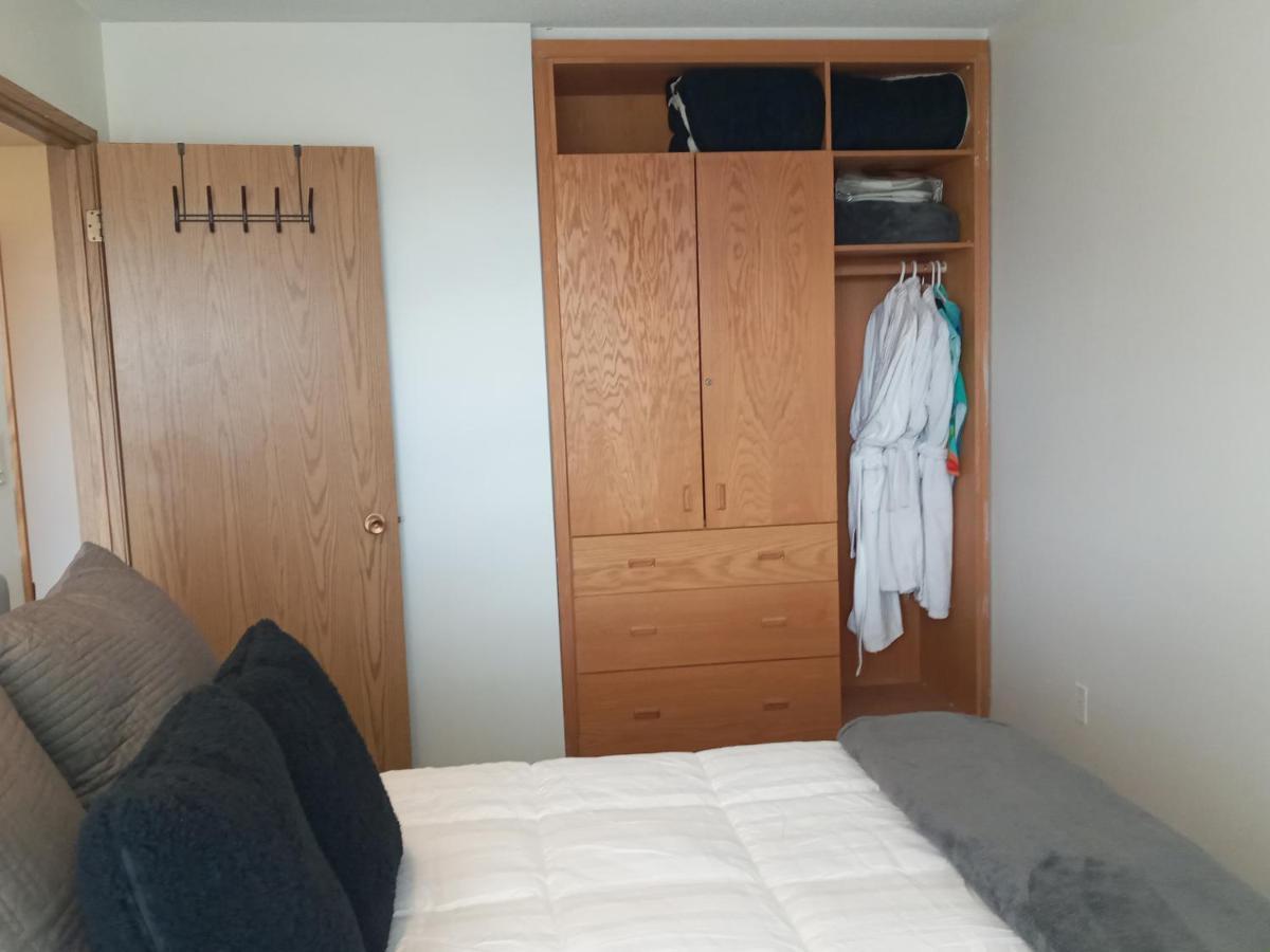 Village Center 2 Bedroom Condo Big White المظهر الخارجي الصورة